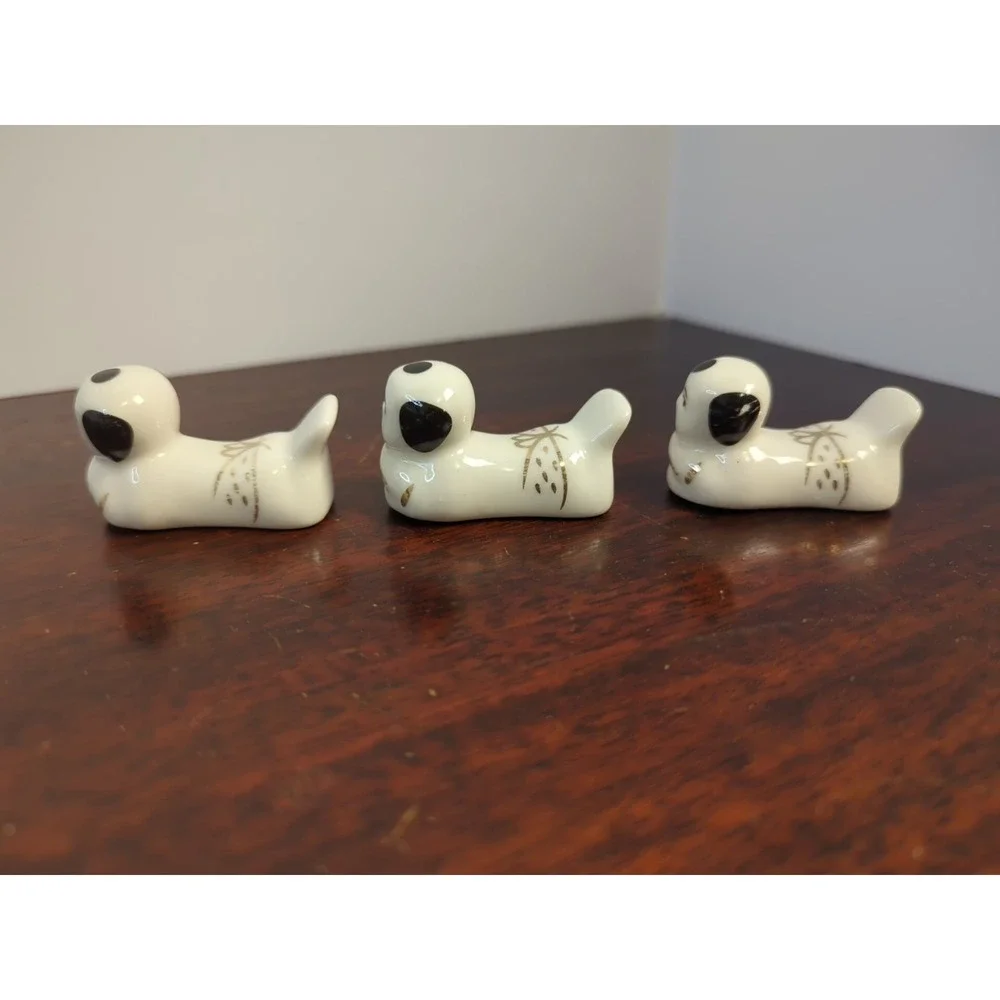 Tao Restaurant Porcelain Chopstick Holders Set of 3 White Gold Asian Style